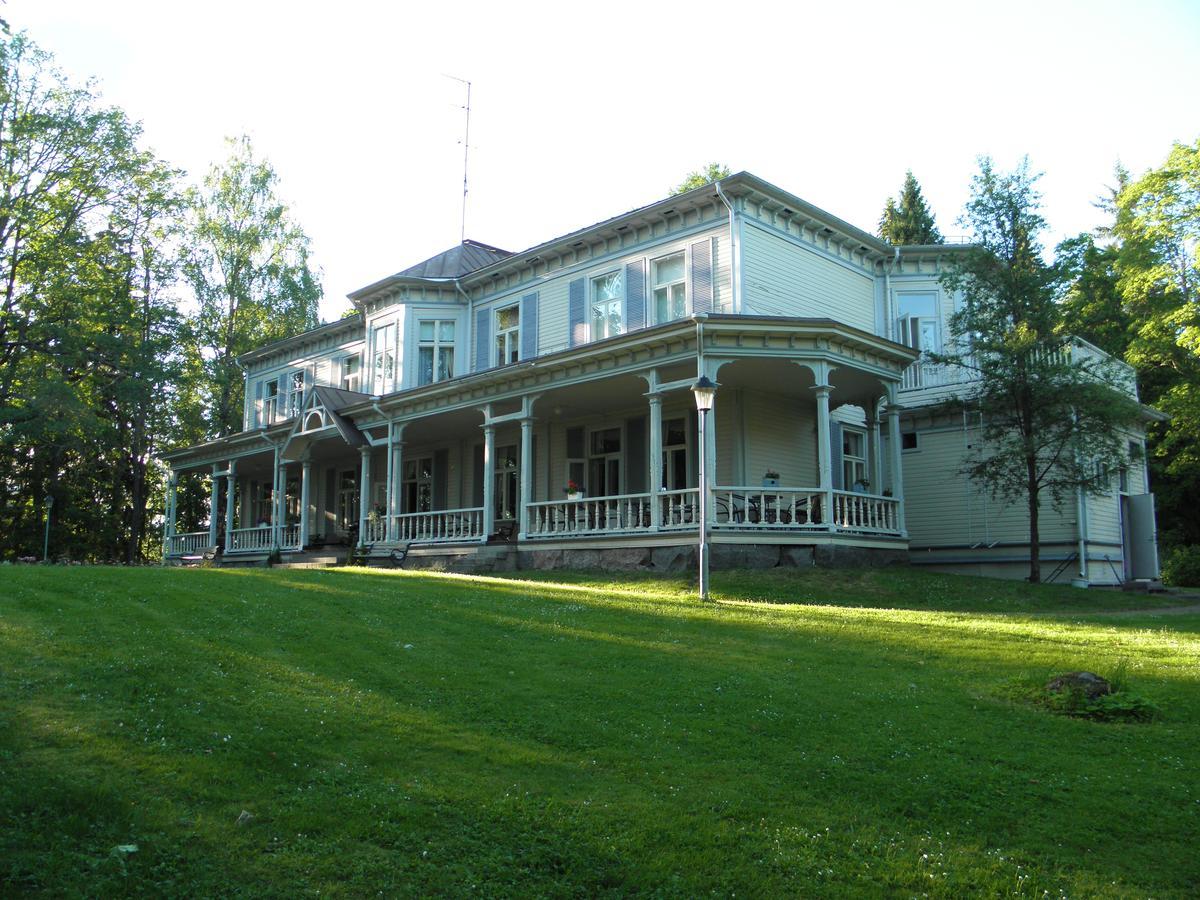 Neitsytniemen Kartano Bed & Breakfast Imatra Exterior photo